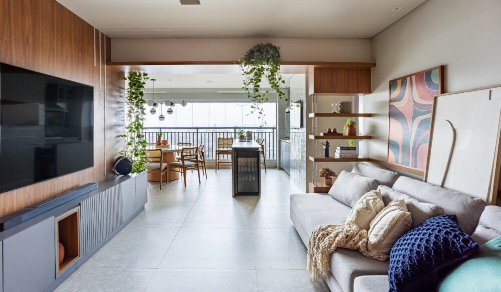 Projeto do escritório Go Up Arquitetura une conforto, funcionalidade e estilo para família em crescimento.